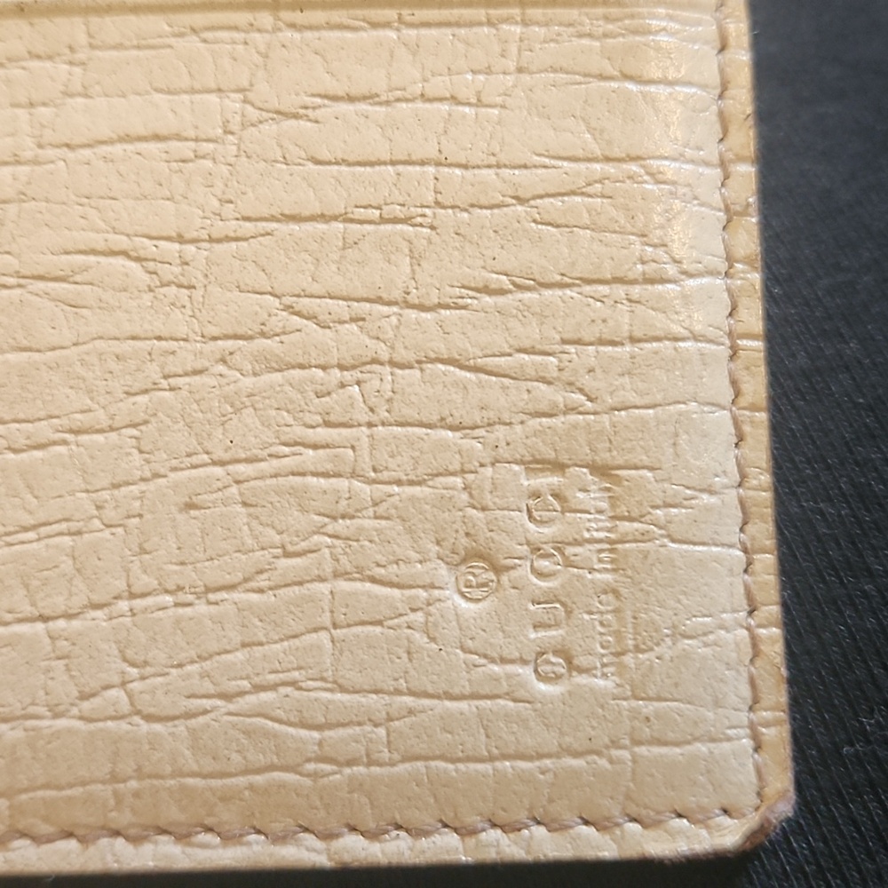 GUCCI BEIGE/EBONY COATED CANVAS GG PLUS CLASSIC FLAP FRENCH WALLET - Picture 7 of 9